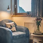 Haus Ladner 아파트 시