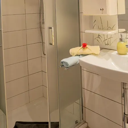 شقة Haus Ladner *